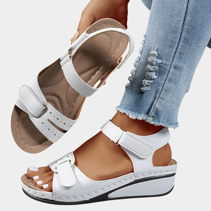 Ailbhe™ | Fashionable Orthopedic Sandals
