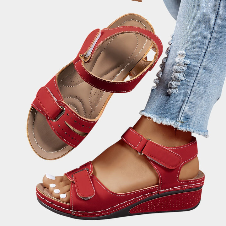Ailbhe™ | Fashionable Orthopedic Sandals