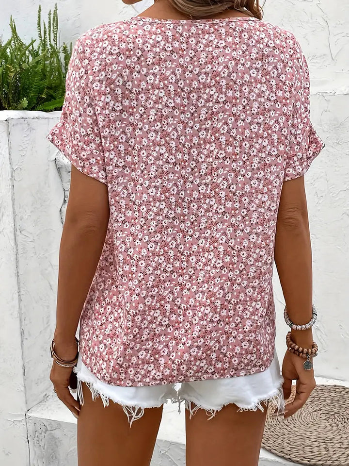 Sophie™ | Floral Summer Charm in a Lightweight Blouse