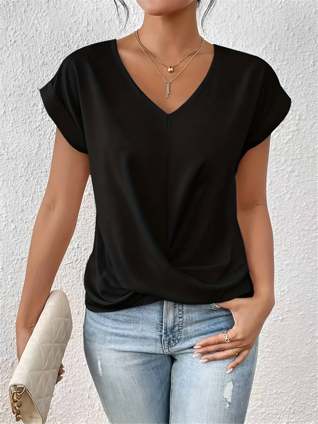 Meja™ | V-Neck T-Shirt with Sweetheart Cut