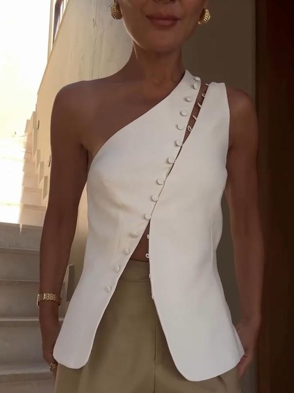 Clara™ | One-Shoulder Top with Sculptural Button Detail