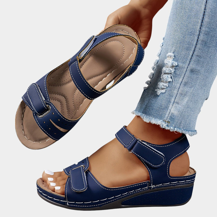Ailbhe™ | Fashionable Orthopedic Sandals