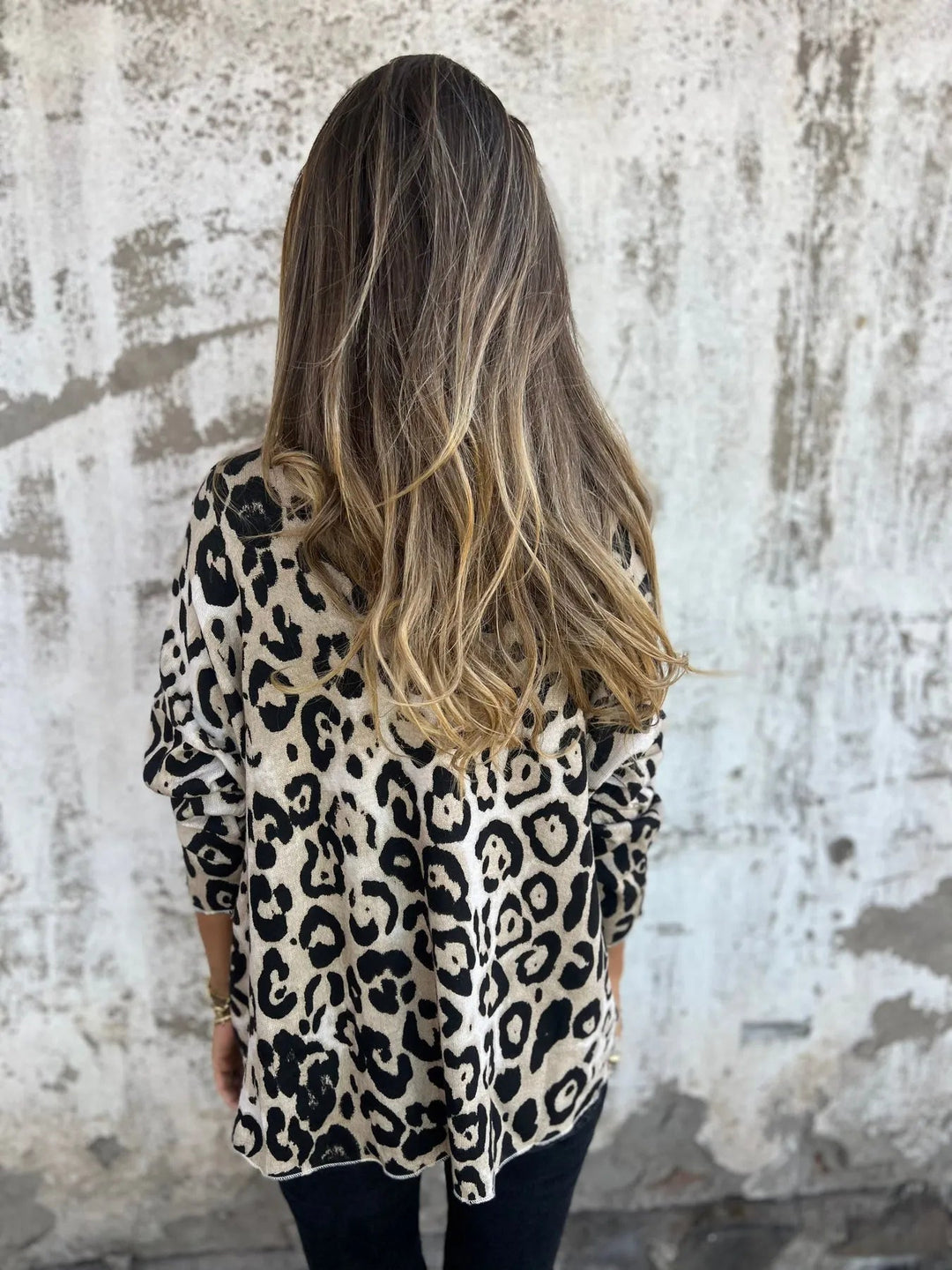 Riley™ | Round Neck Leopard Print Blouse