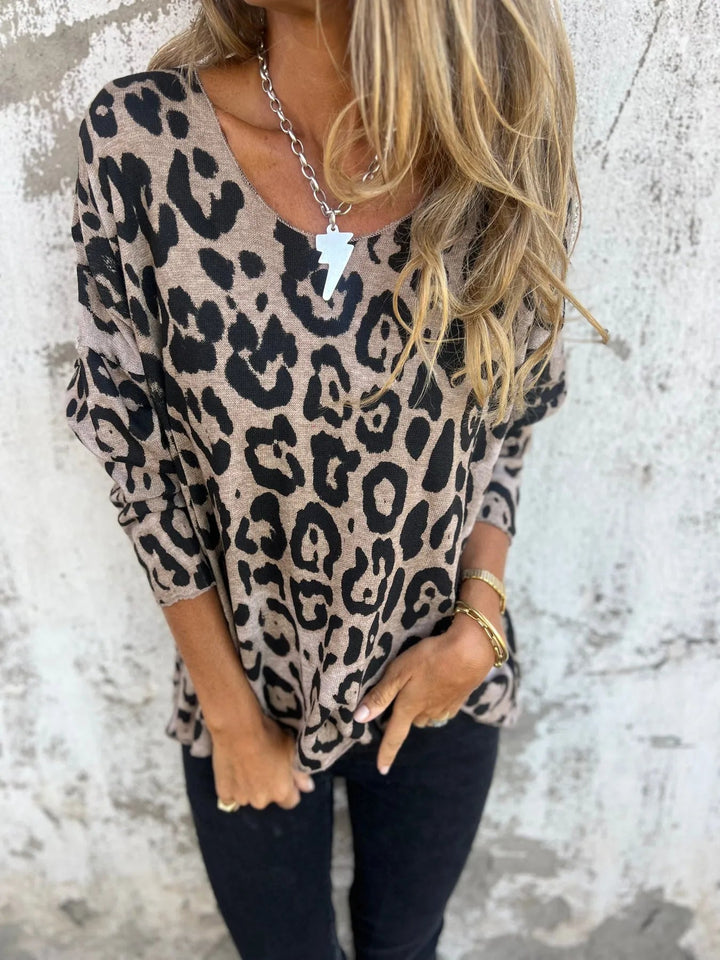 Riley™ | Round Neck Leopard Print Blouse