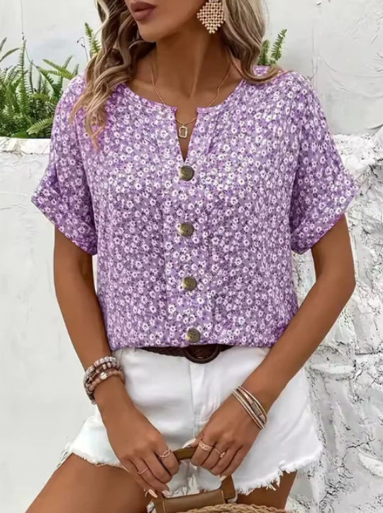 Sophie™ | Floral Summer Charm in a Lightweight Blouse
