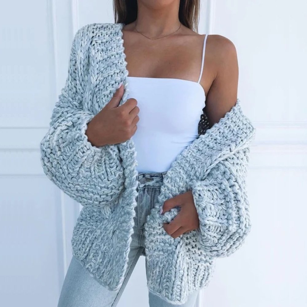 Laura™ | Chunky Knit Relaxed Cardigan